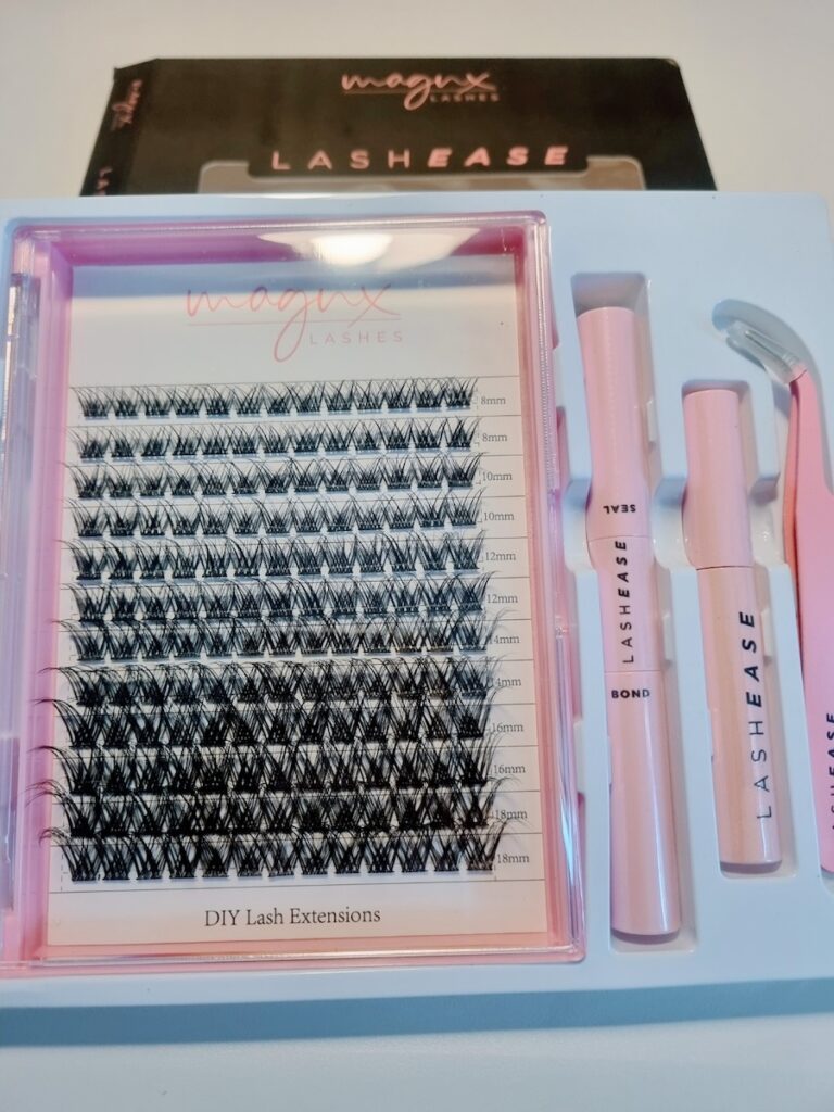 Ease Lash - Lash Kit XL Classic set close up